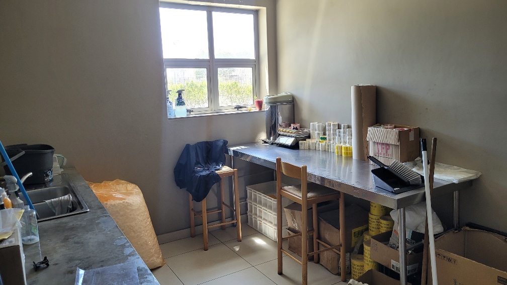 To Let commercial Property for Rent in Montague Park Western Cape